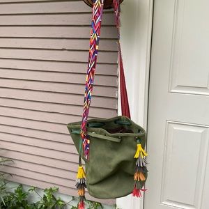 CUTE AND TRENDY ARMY GREEN CROSS BODY PURSE